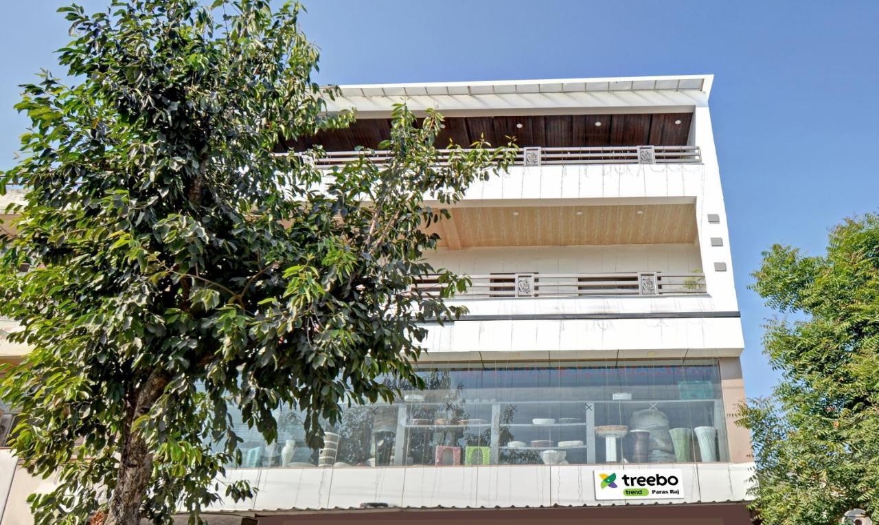 Treebo Paras Raj Near City Palace Udaipur Dış mekan fotoğraf